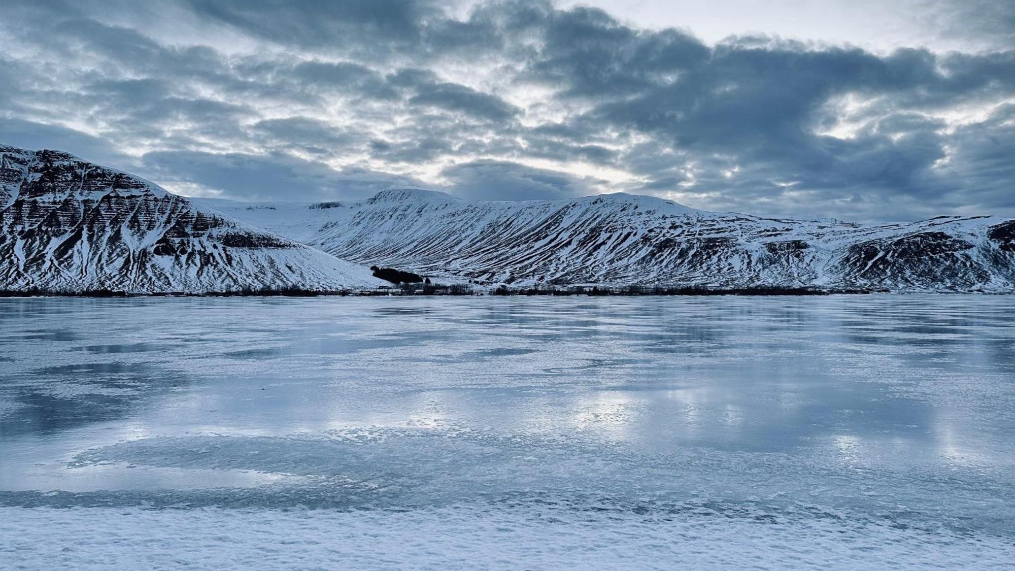מושפלשבאר Cosy Lakeview Cabin 45 Minutes From Reykjavik מראה חיצוני תמונה