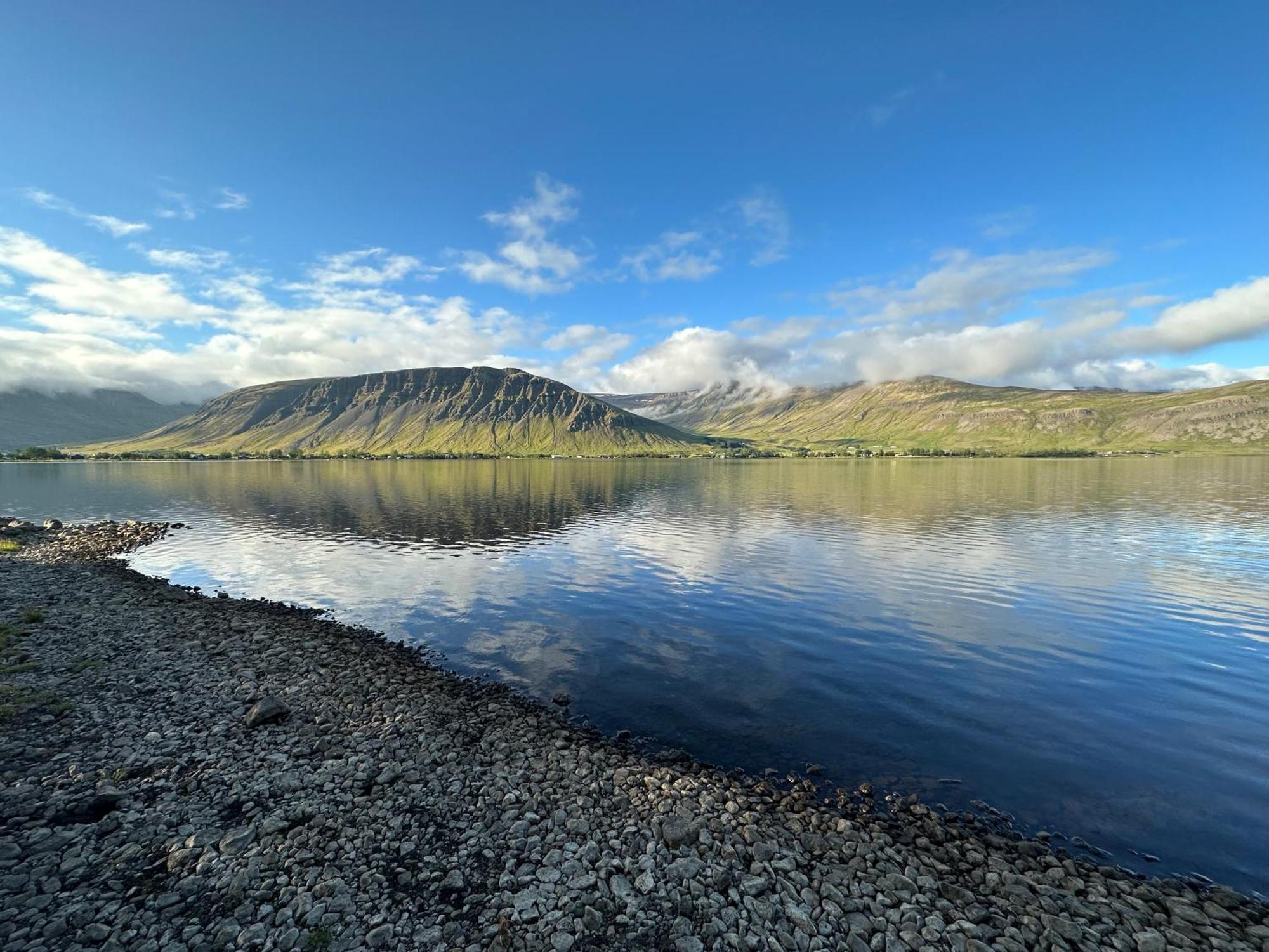 מושפלשבאר Cosy Lakeview Cabin 45 Minutes From Reykjavik מראה חיצוני תמונה